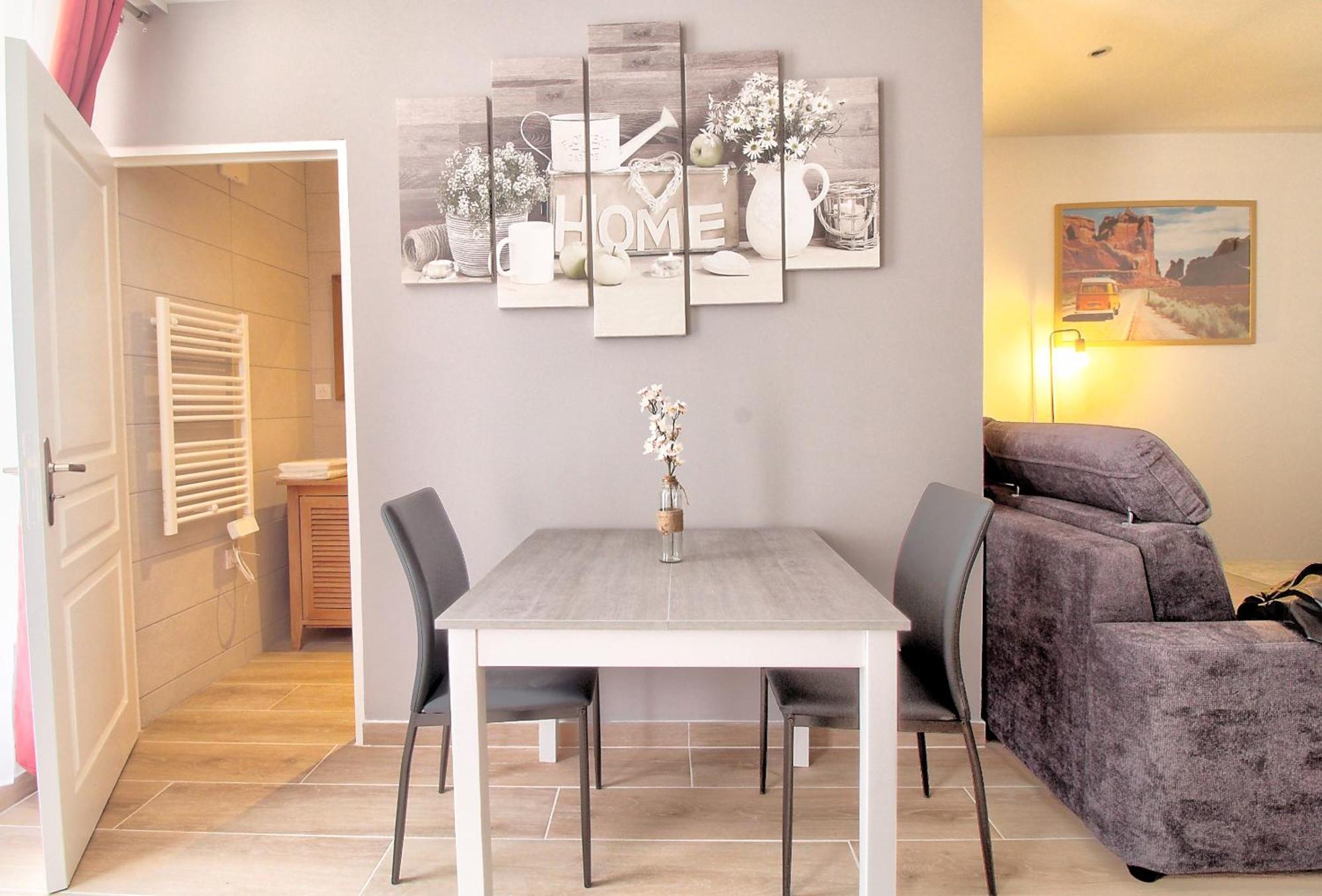 Chez Emilie Et John Apartment แซงต์-เอเตียน ภายนอก รูปภาพ